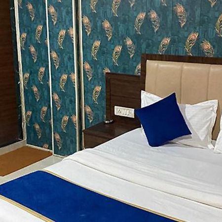 Fabexpress Ashirwad Residency Hotell Mumbai Eksteriør bilde